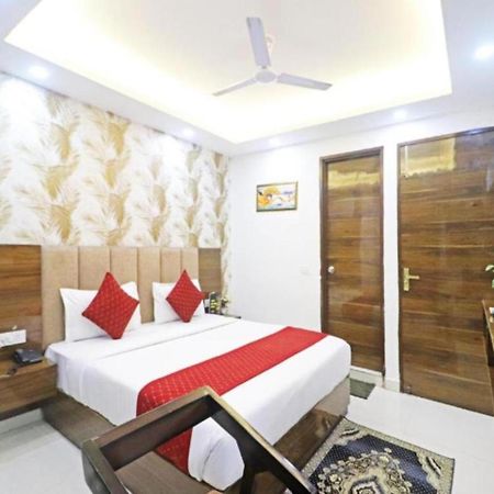 Hotel Vijaydeep Place Near Delhi Airport Nueva Delhi Exterior foto